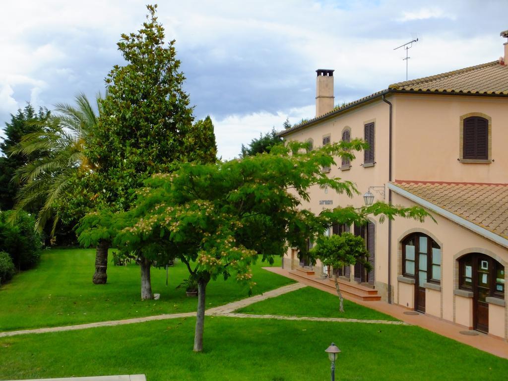 Agriturismo Sant'Uberto 博尔格哈略 外观 照片