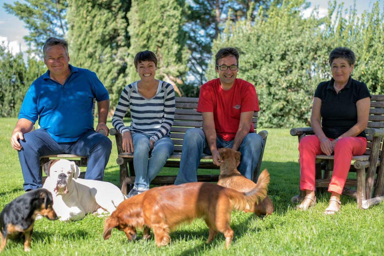 Agriturismo Sant'Uberto 博尔格哈略 外观 照片