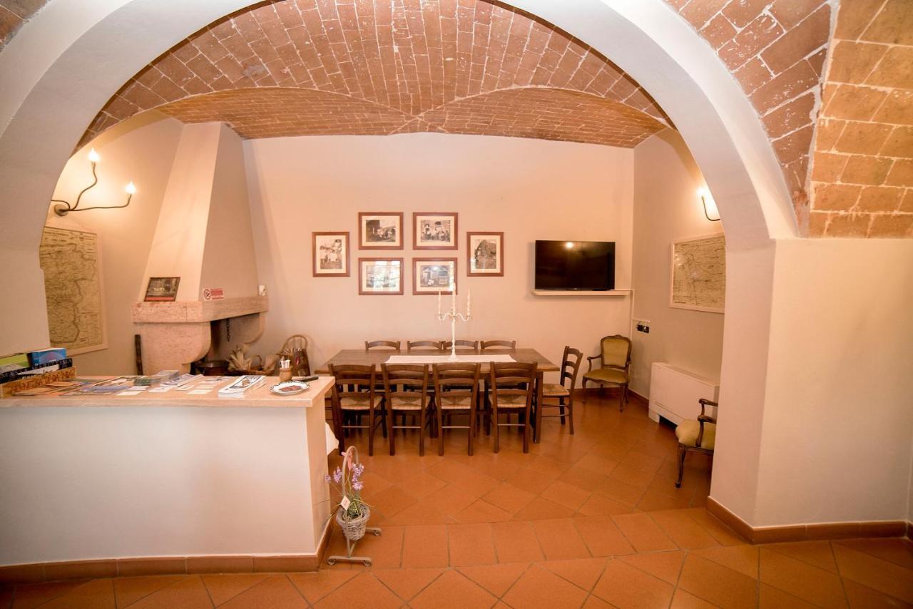 Agriturismo Sant'Uberto 博尔格哈略 外观 照片